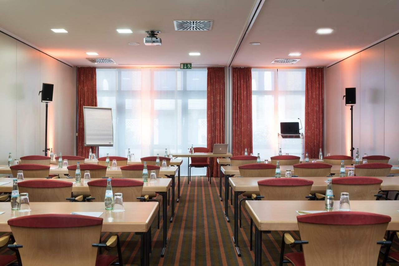 Mercure Neuperlach Sud Hotel Monaco di Baviera