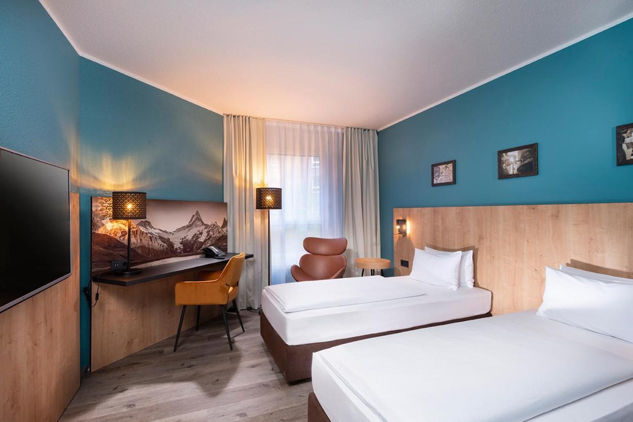 Mercure Neuperlach Süd 4*